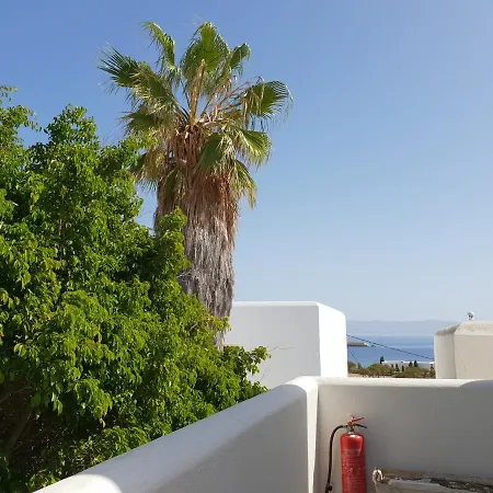 Silver Rocks فندق كريس أكتي