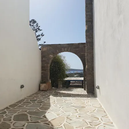 Silver Rocks Hotel