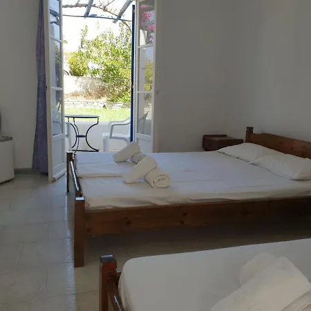 Silver Rocks كريس أكتي