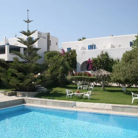 Hotel Silver Rocks 3*