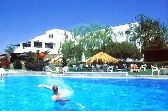 Silver Rocks Otel Chrisi Akti (Paros)