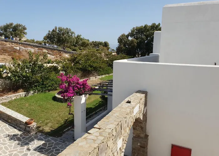 Silver Rocks Hotel 3*